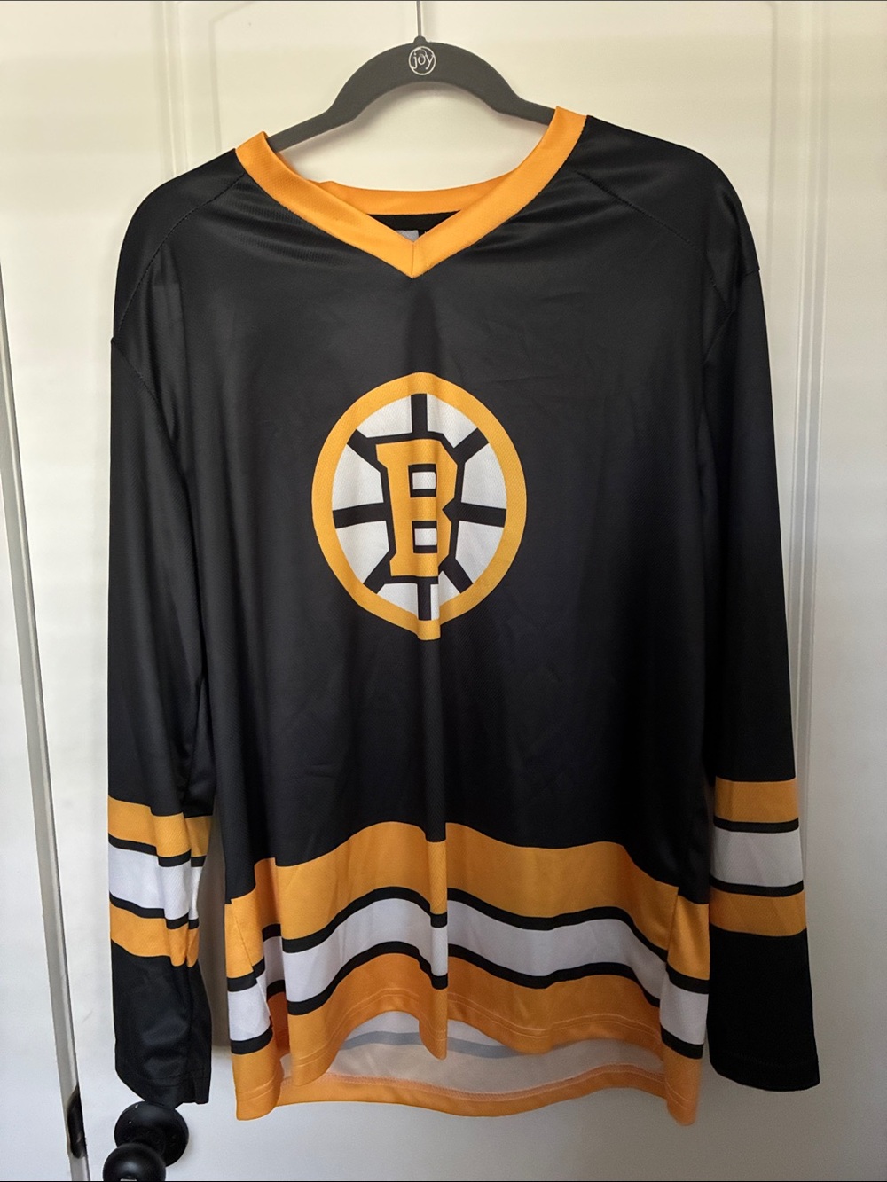 Black and Gold Hockey Jersey - Happy Gilmore